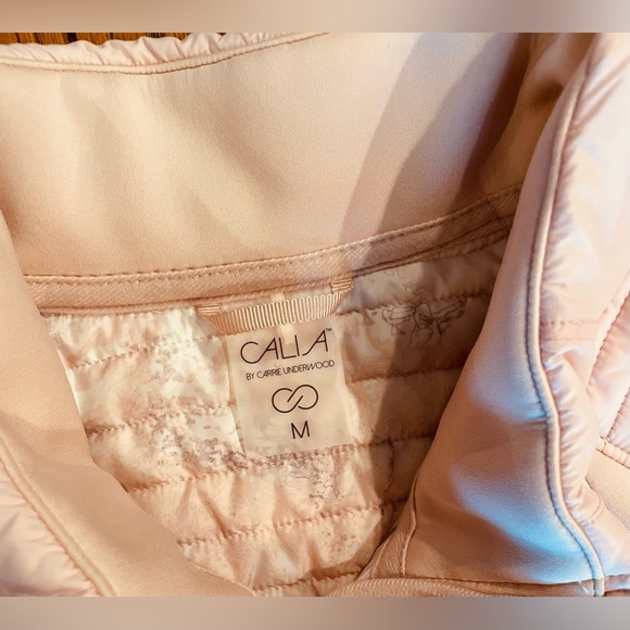 LIKE NEW CALIA by Carrie Underwood Full Zip Hybrid Jacket Cameo Rose,size medium - Picture 3 of 6